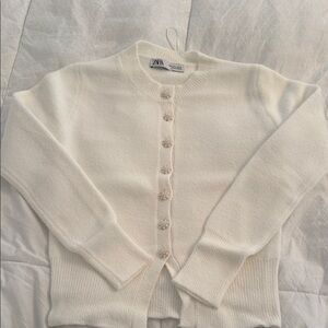Zara Women's Elegant White Cardigan